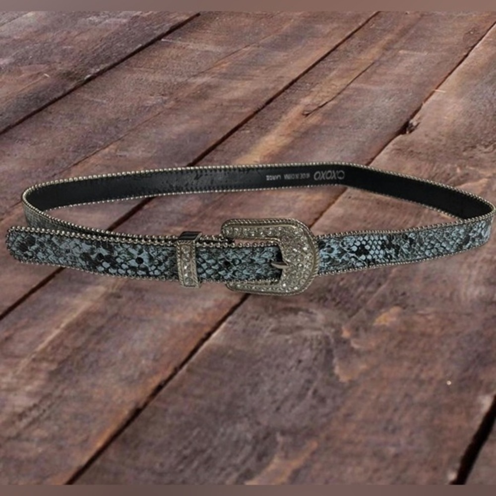 Vintage 2000s Y2K Western Jewel Studded Belt